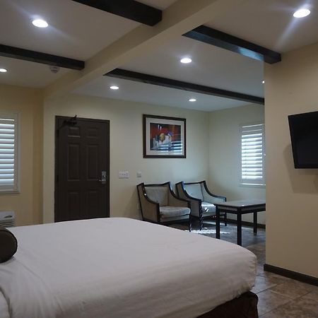Tuscan Garden Inn Los Angeles Ngoại thất bức ảnh