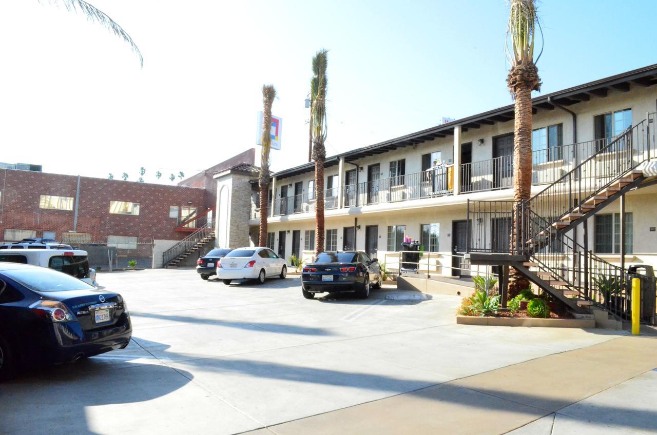 Tuscan Garden Inn Los Angeles Ngoại thất bức ảnh